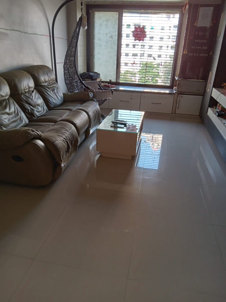 2 BHK Fully Furnished in Cypress CHS , Mulund West